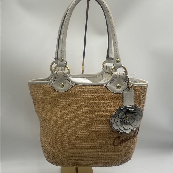Coach Tan and White Tote Bag - Picture 1 of 10